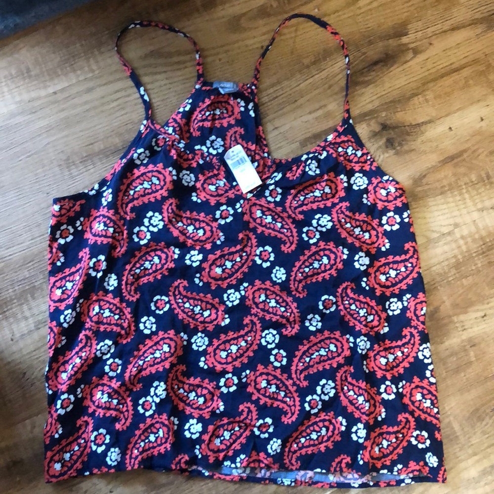 American Eagle flowy top